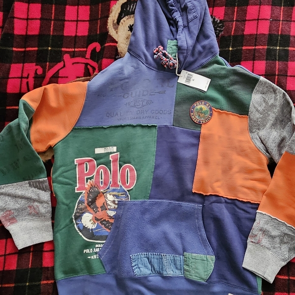 Polo patch hoodie - Picture 2 of 3